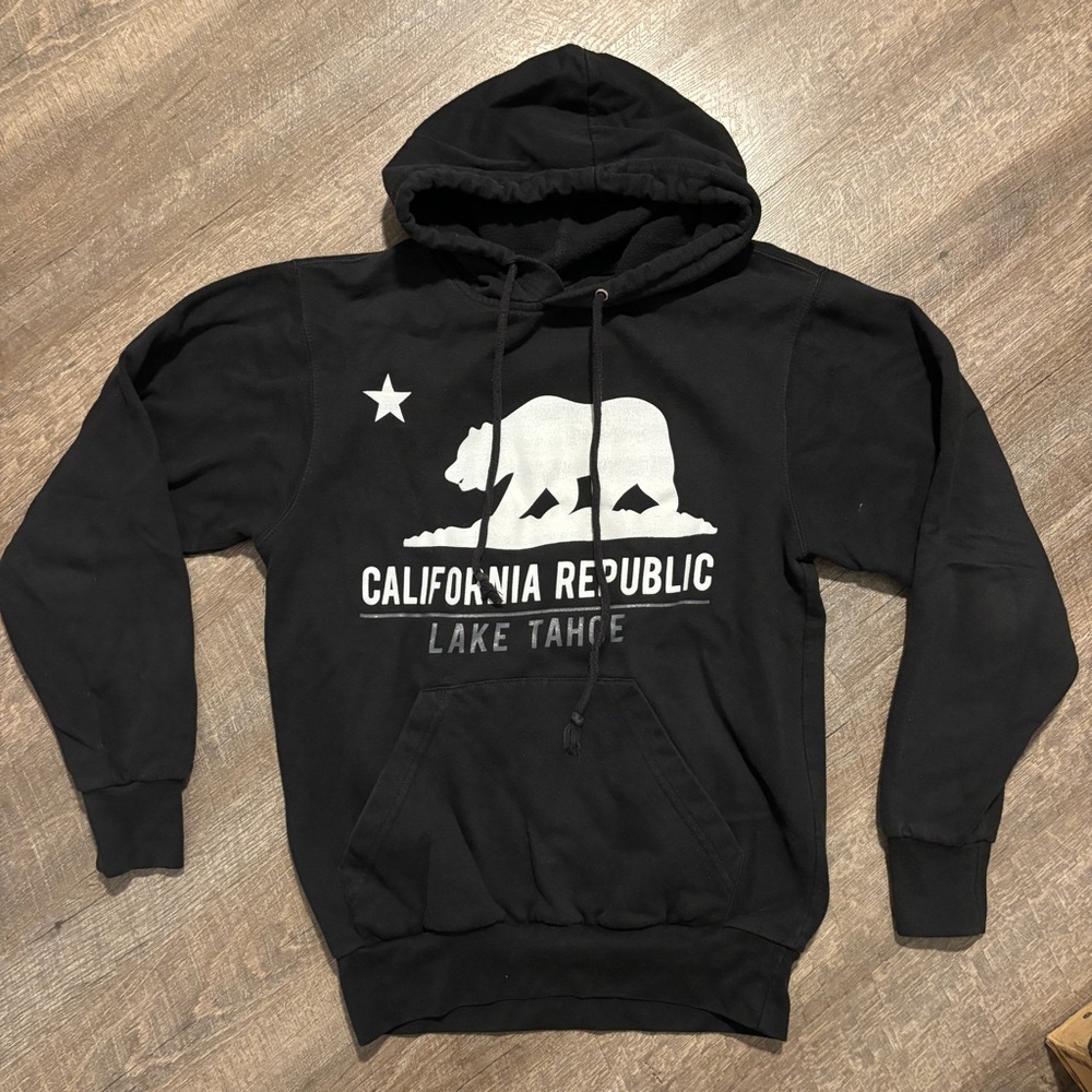 MV Sport Black California Republic Lake Tahoe Hoodie Sweatshirt